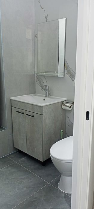 Сдам 1ком. кв-ру долгосрочно.