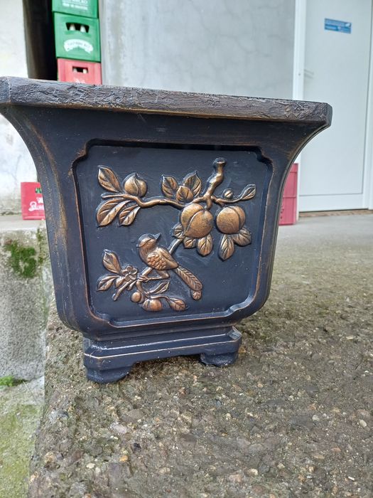 Саксии от бетон 35/35/40 см