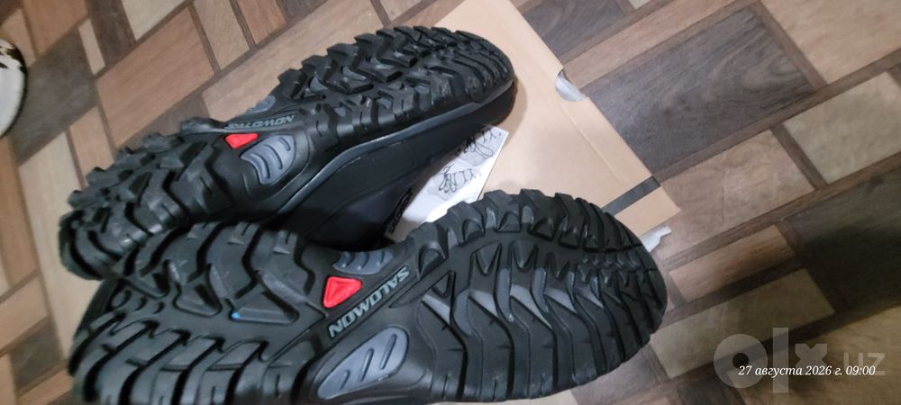 Продам полуботинки Salomon Новые