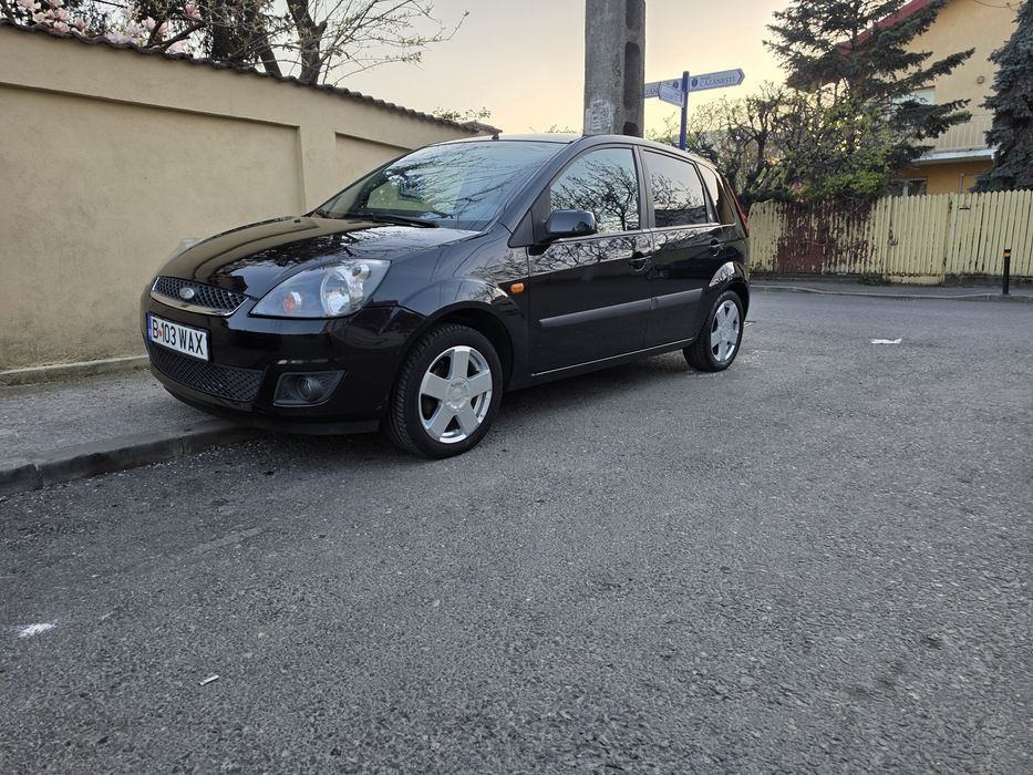 Ford Fiesta Ghia 1.4 tdci an 2008