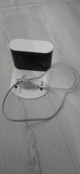 Robot de aspirare Roborock Q8 Max inca in garantie