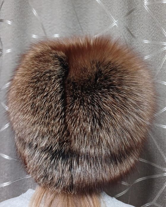 Меховая женская шапка.
