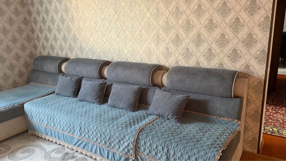 Диван для гостиной