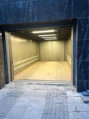 Подземно паркомясто на Черковна и Оборище