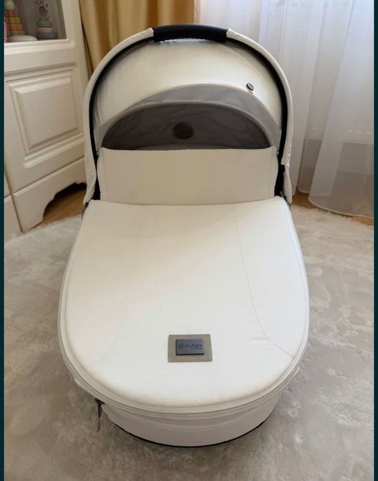 Количка Cybex Priam 4, Сребристо