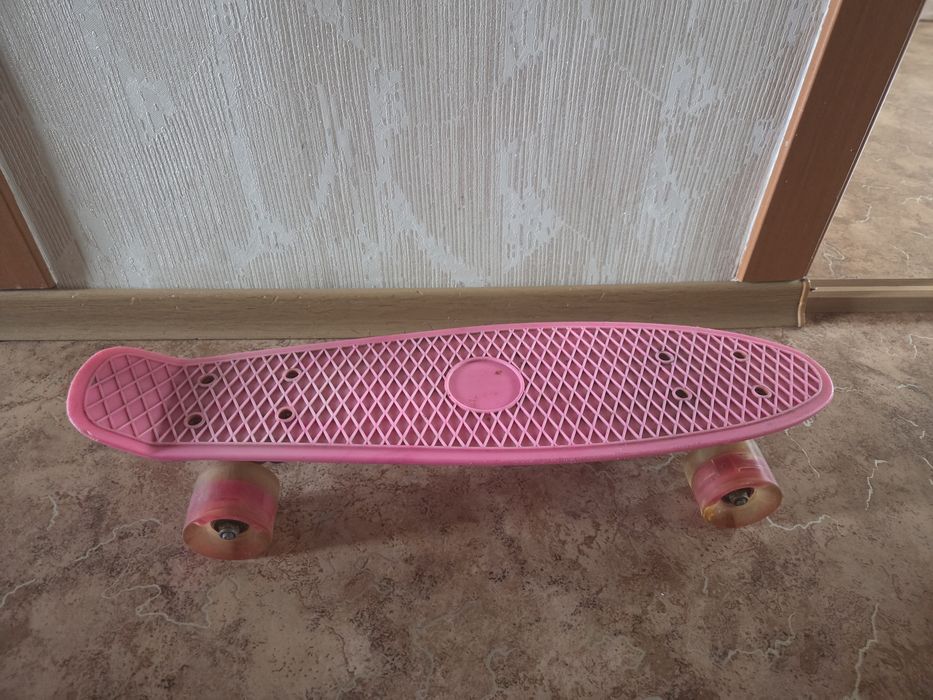 Продается пениборд.