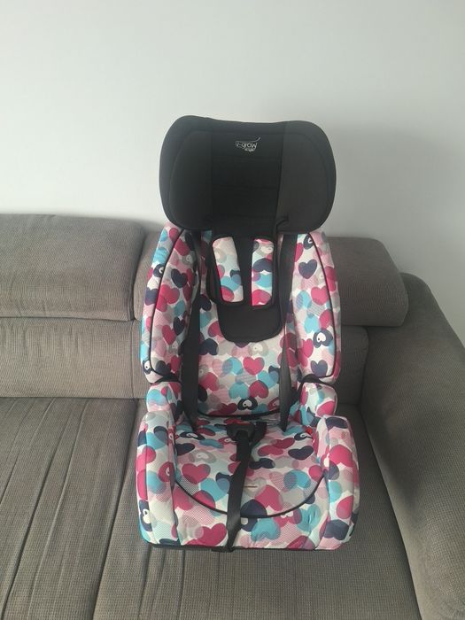 Vând scaun auto U-Grow isofix 9-36kg