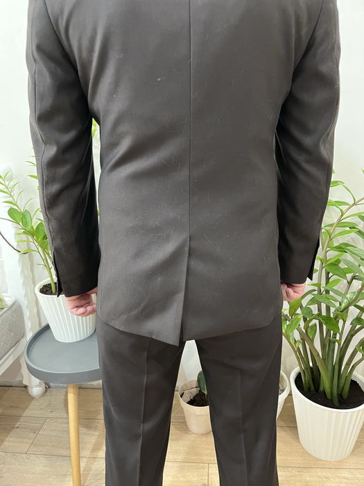 Продается мужской костюм