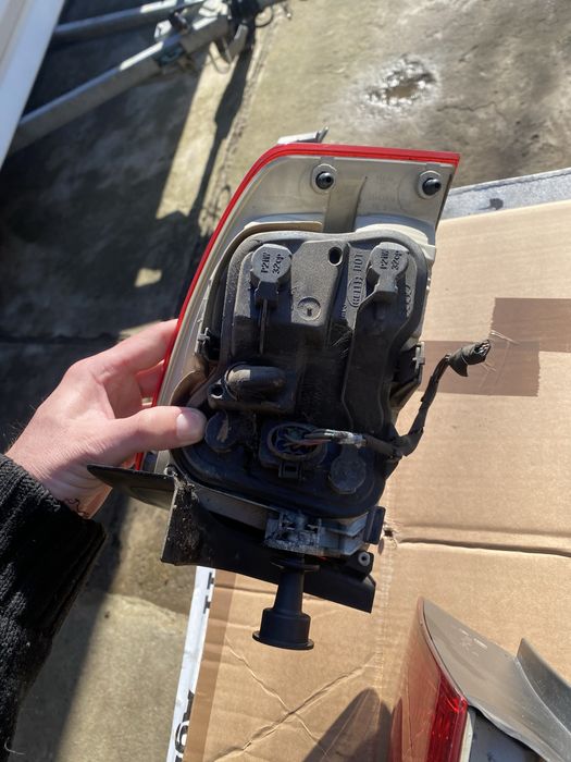 Lampa stop tripla spate Audi A4 B7 sedan
