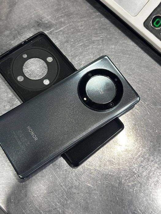 Honor x9a 8+5ram/256