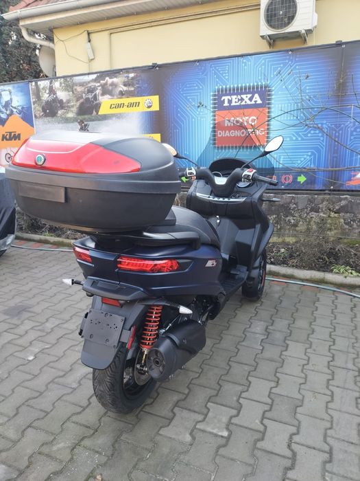 Piaggio mp3 350 sport