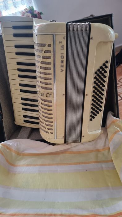 Hohner Verdi   60 basi