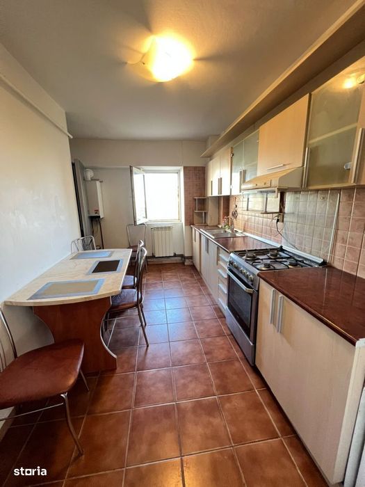 Apartament 3 camere 100mp decomandat Arcu - Gara