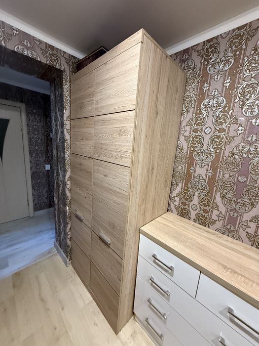 Продам шкаф платильный.