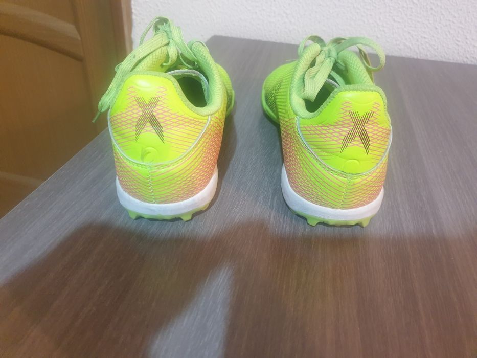 Продам детскии сороконожки