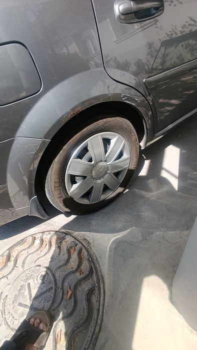 Ласетти 1.6 матор, автомат каробка, 2013 йил 196000 км юрган, сотилади
