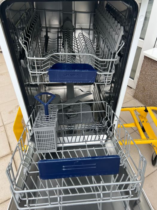 Съдомиялна Siemens -45 см,свободно стояща