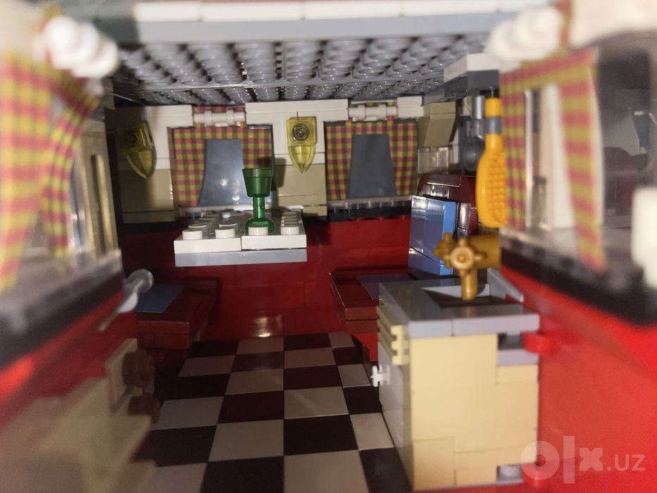 Lego дом на колесах