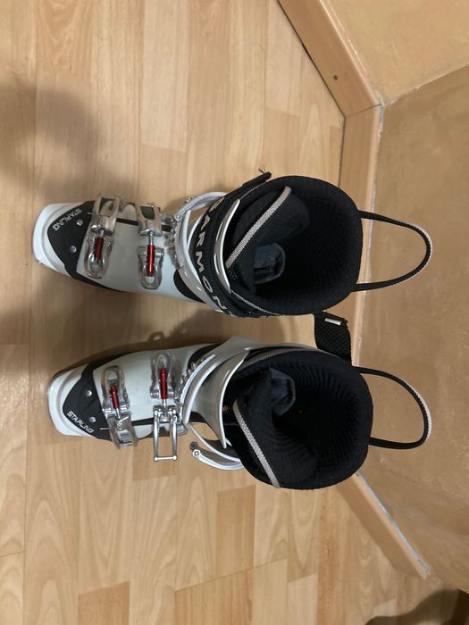 Ски обувки за  жена 245мм