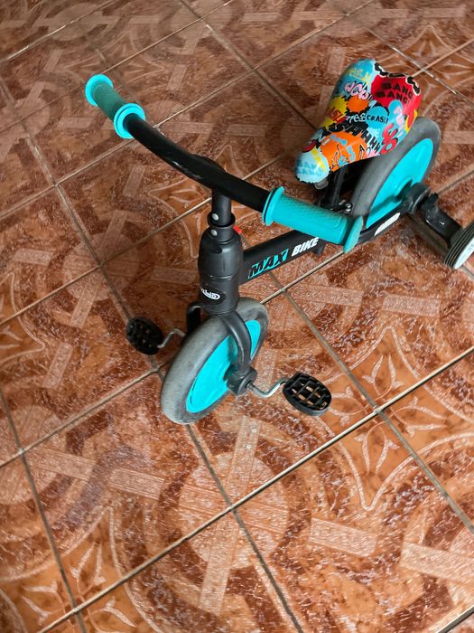 Vand tricicleta Chipolino