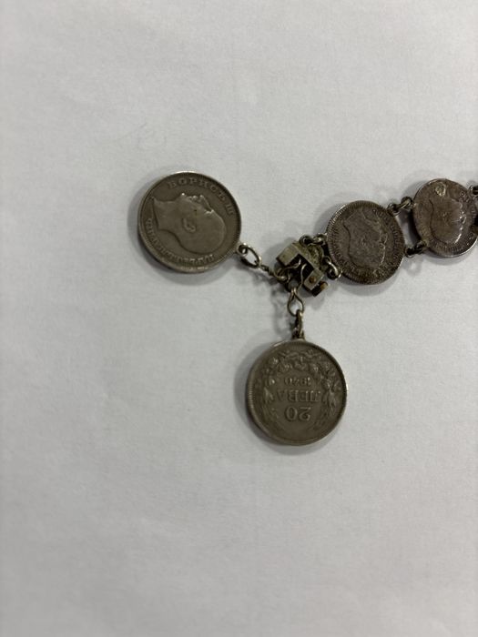 Сребърна гривна - сребърни монети