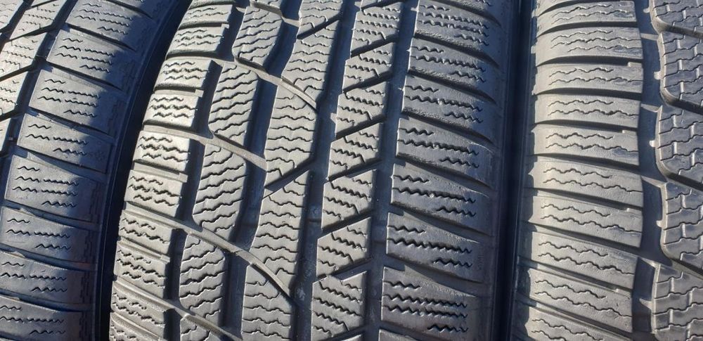 155 70 19, 225 55 19, 225 35 19, 235 50 19, 215 50 19