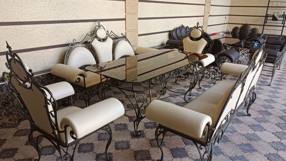 Кованые садовые стол стулья