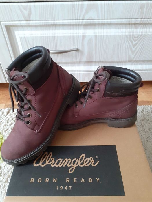 Ботинки демисезонные женские