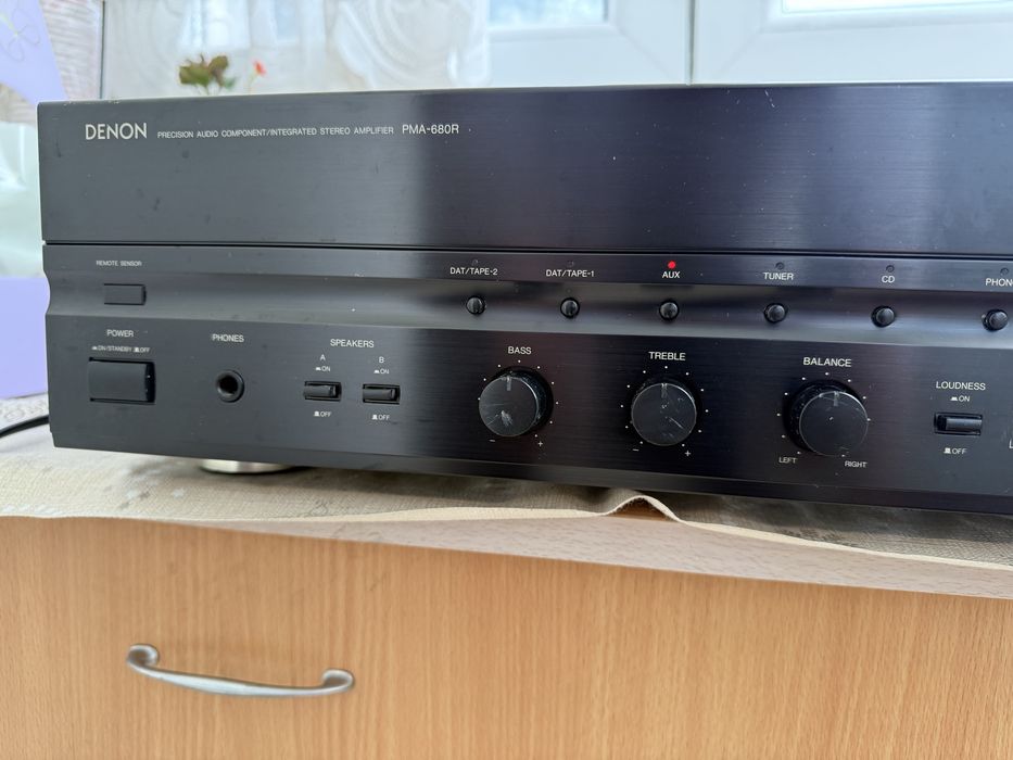 Denon PMA-680r Стерео усилвател