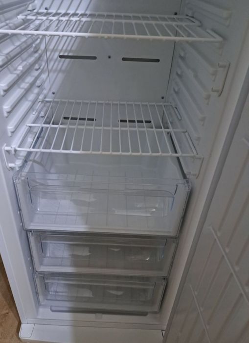 Продам морозильная камера б/у 30000 т