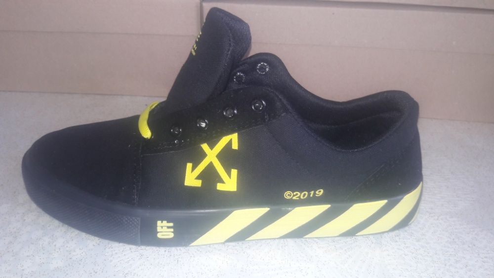 продам кеды турецкого производства