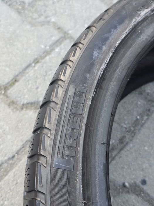 205 40 17 Pirelli