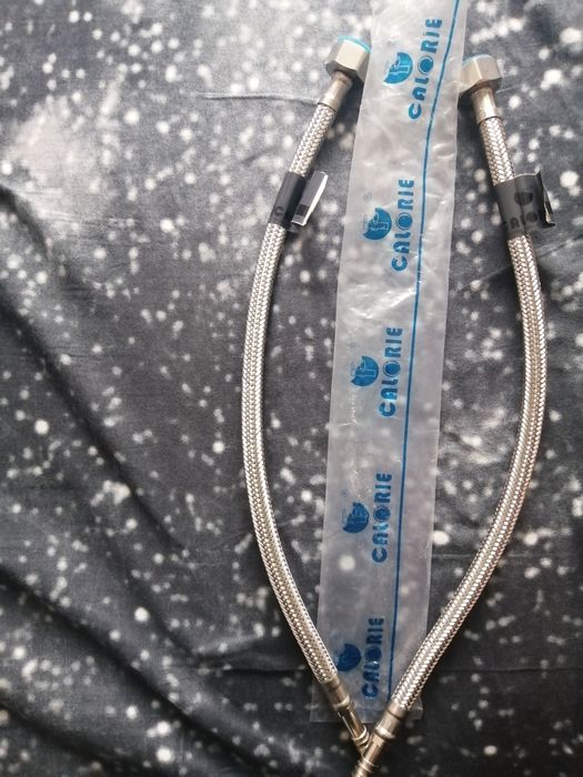 Шланги на смеситель новые