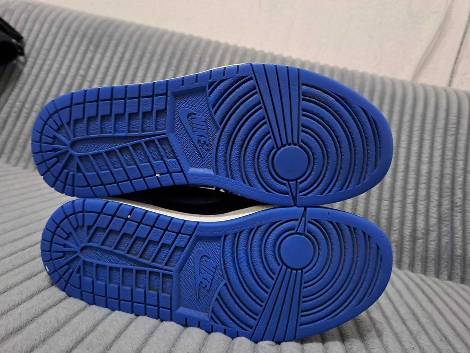 Маратонки Nike номер 40