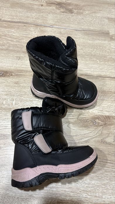 Reserved Топли зимни ботушки 24/25 номер