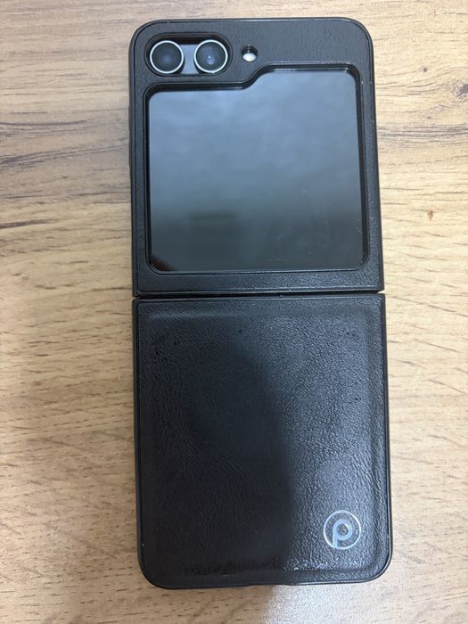Продам самсунг Z flip 5