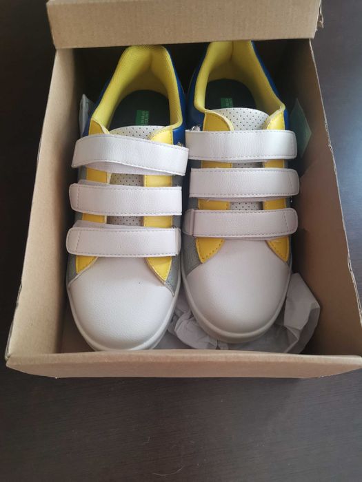 Кецове Бенетон. 38 номер. Нови. Унисекс.