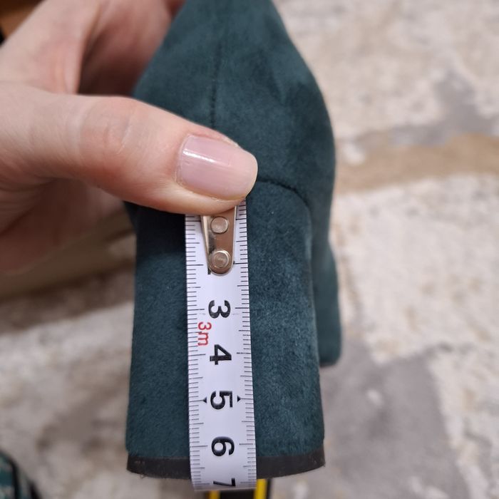 Продам туфли зеленые