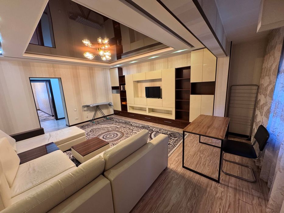 Ойбек м, 4/2/9, качественный ремонт, с обстановкой