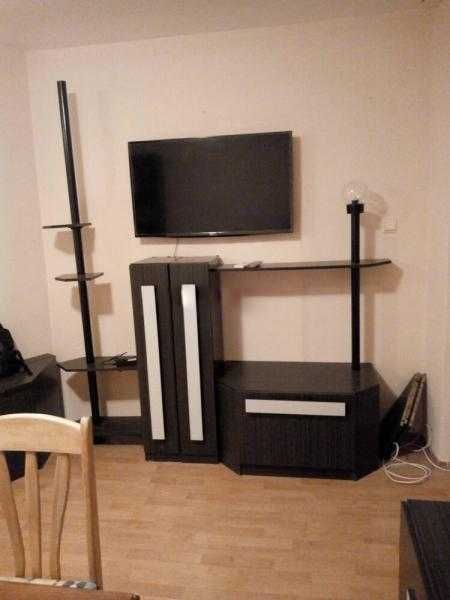 Дава се под наем Двустаен апартамент в Бургас, Възраждане - 67 кв.м за 398.82 € - Снимка #2