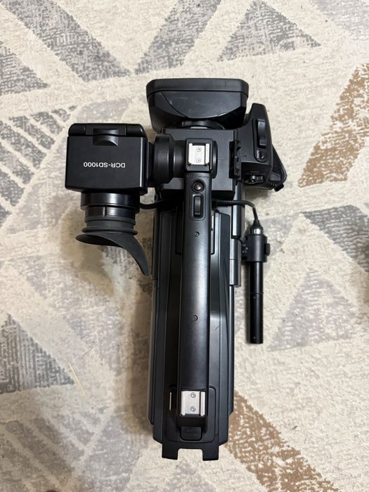 Камера Sony DCR-SD1000