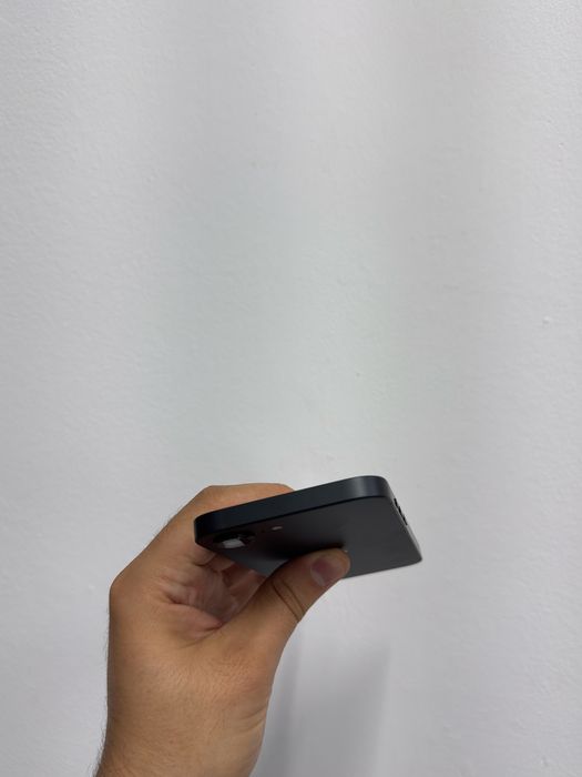 iPhone 16 e 256 100%bat