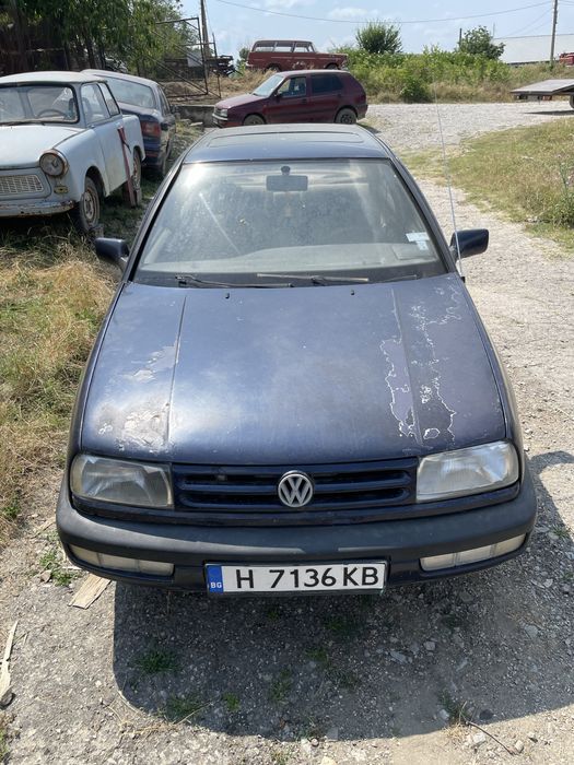 Фолксваген венто /volkswagen vento 1.8 i 1992 НА ЧАСТИ