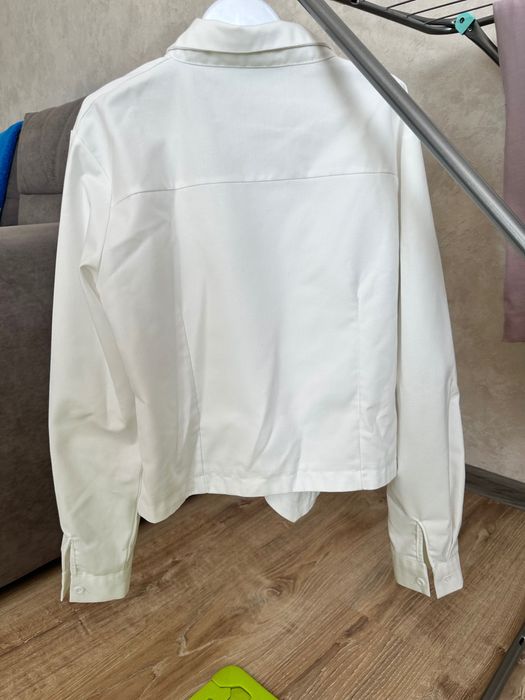 Блузка б/у для девочки белая