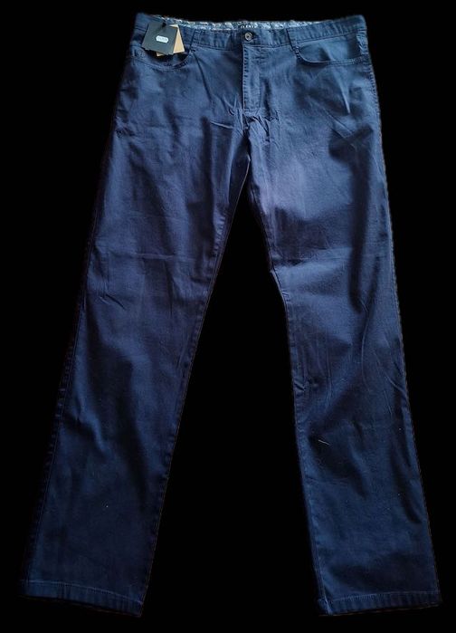 Чисто нови мъжки панталони IVENTI – размер 56, Regular Fit