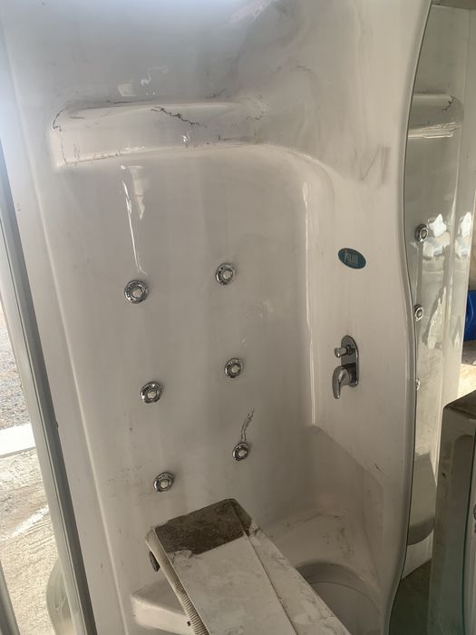 Душевая кабина