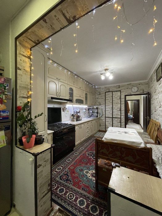 Choshtepada 3 xona sotiladi srochni 68000 ming