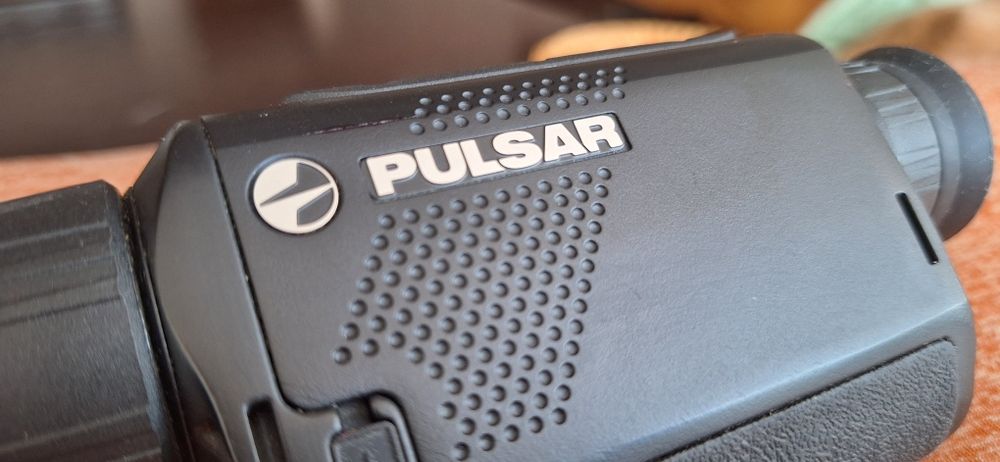Cameră cu termoviziune Pulsar Axion XM30