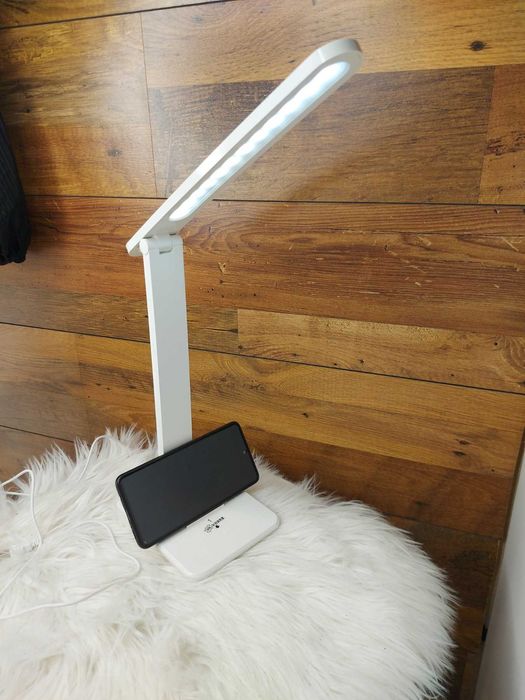 Намалена! Сгъваема лед лампа, защита на очите с тъч 3 цвята светлина,