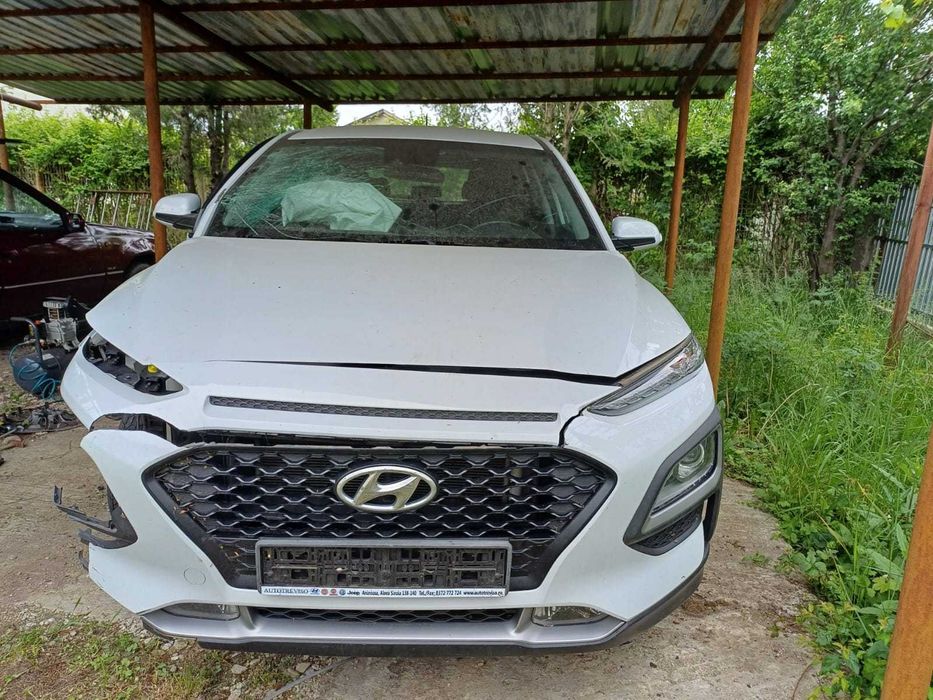 Vand Hyundai Kona 1.0 T-GDI 2020 – avariată – 32.264 km – pentru dezmembrare sau reparație